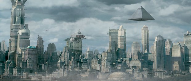 Manhattan in 2095 becomes a Bilal city. The Eugenics Tower stands on the left.
