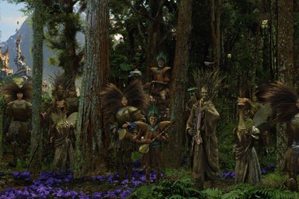 A core team of about 40 people worked on Terabithia. Although the timeline was tight, the well-established Weta creature pipeline worked efficiently to turn out 131 vfx shots.