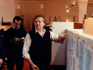 The chance to work with Richard Williams, above with a Roger Rabbit storyboard, was an important reason why so many animators wanted to work on the film. Courtesy of Tom Sito.