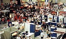 The bustling showroom floor at Comic-Con `98. Photo courtesy of Pete Nicholls.