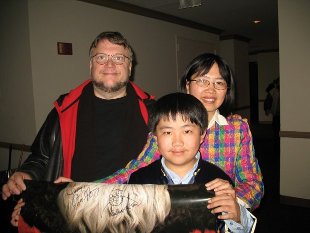 Perry Chen & mom Zhu Shen with exec producer Guillermo del Toro (photo by Charles Zembillas)