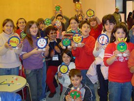 Fusako Yusaki and the some of the children who took part in her animation workshop. Courtesy of I Castelli Animati.