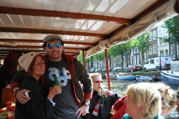 Looch Muñoz Sessarego and Nancy cruising on the Amstel.