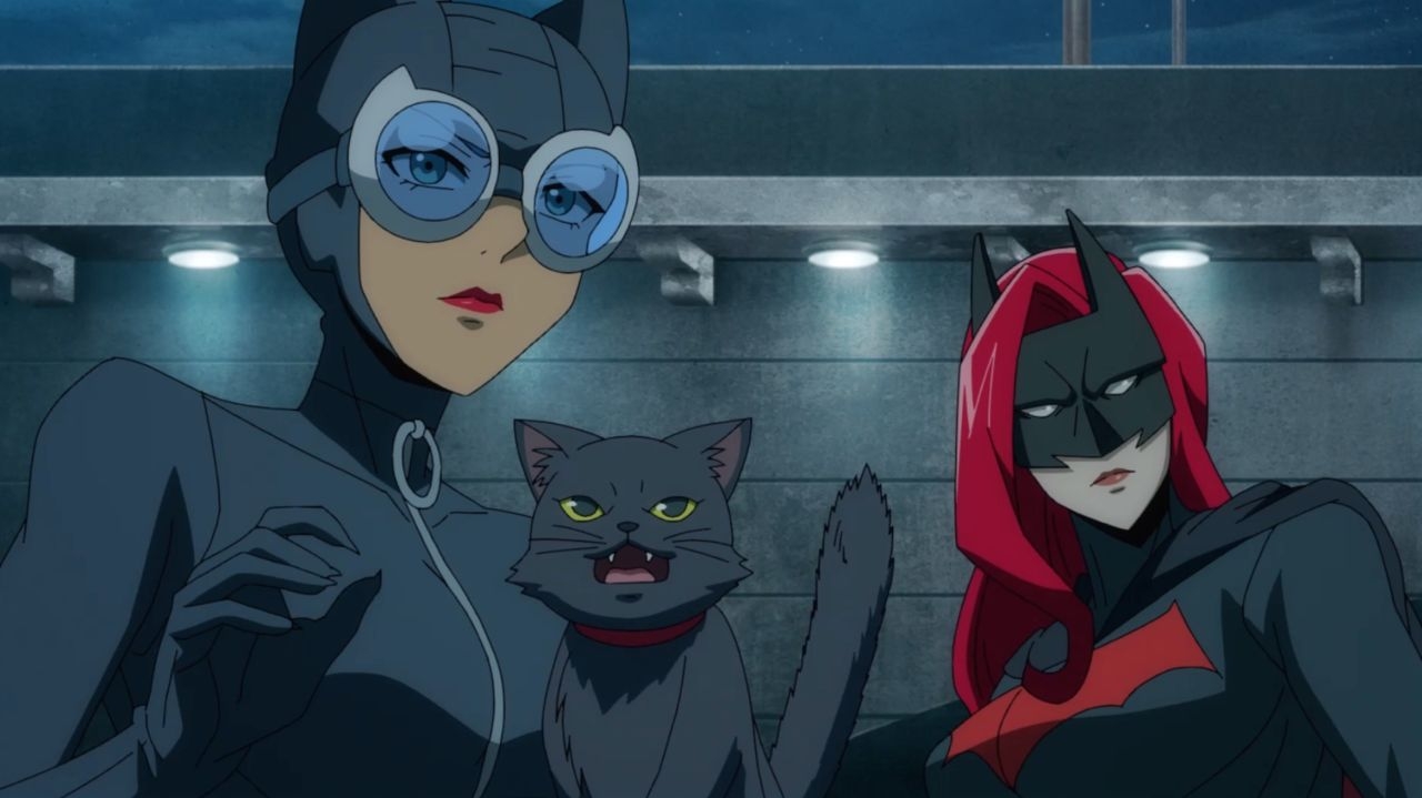 Exclusive Clip: Selina Crashes the Party in 'Catwoman: Hunted' | Animation  Magazine